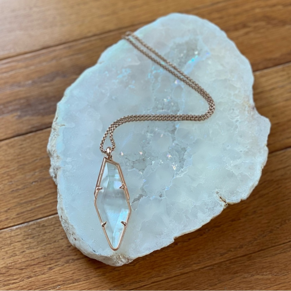 Kendra Scott Beatrice Necklace in Rose Gold and Ivory Mother of Pearl